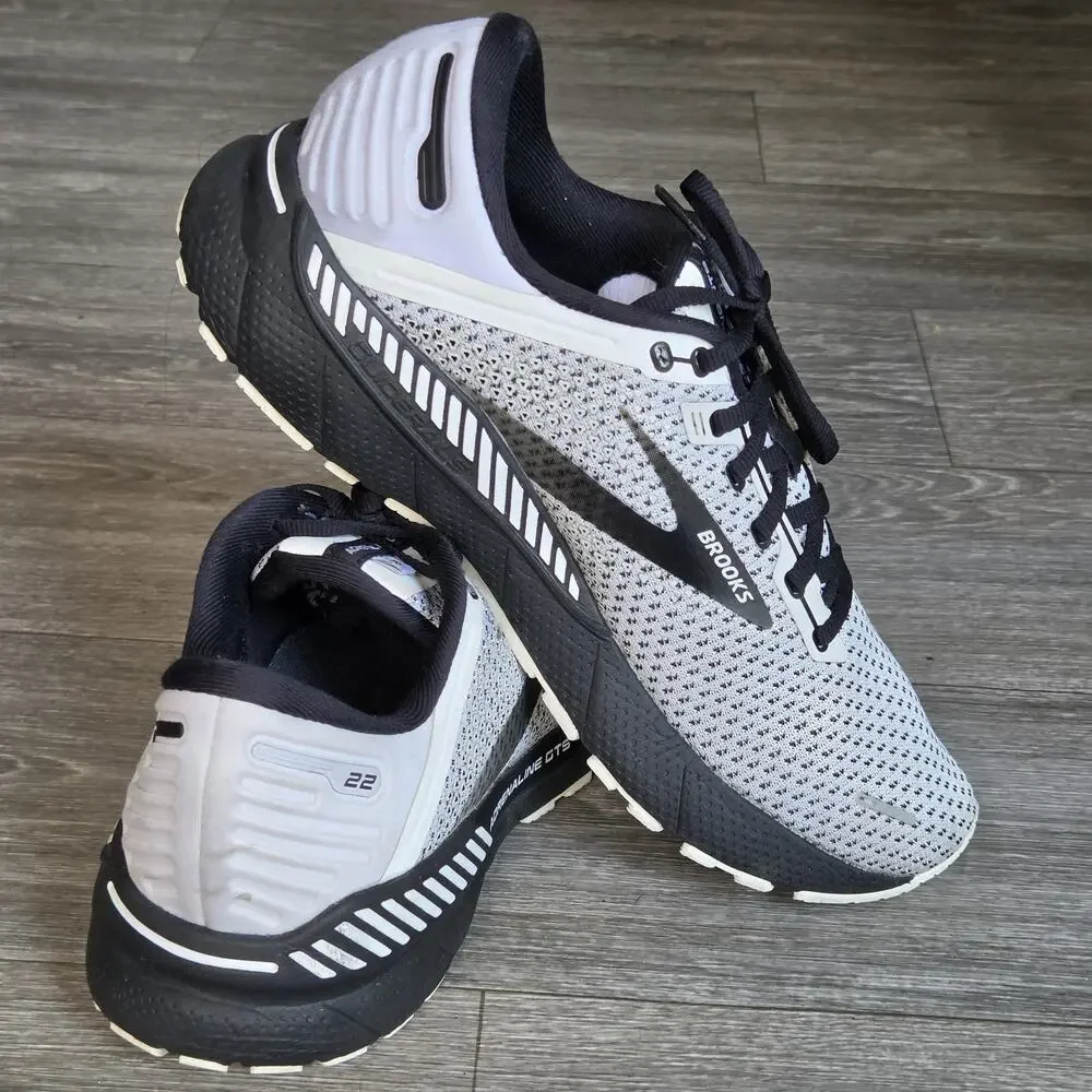 Brooks Shoes Womens 11 B White Black 1203531b135 Adrenaline 22 GTS